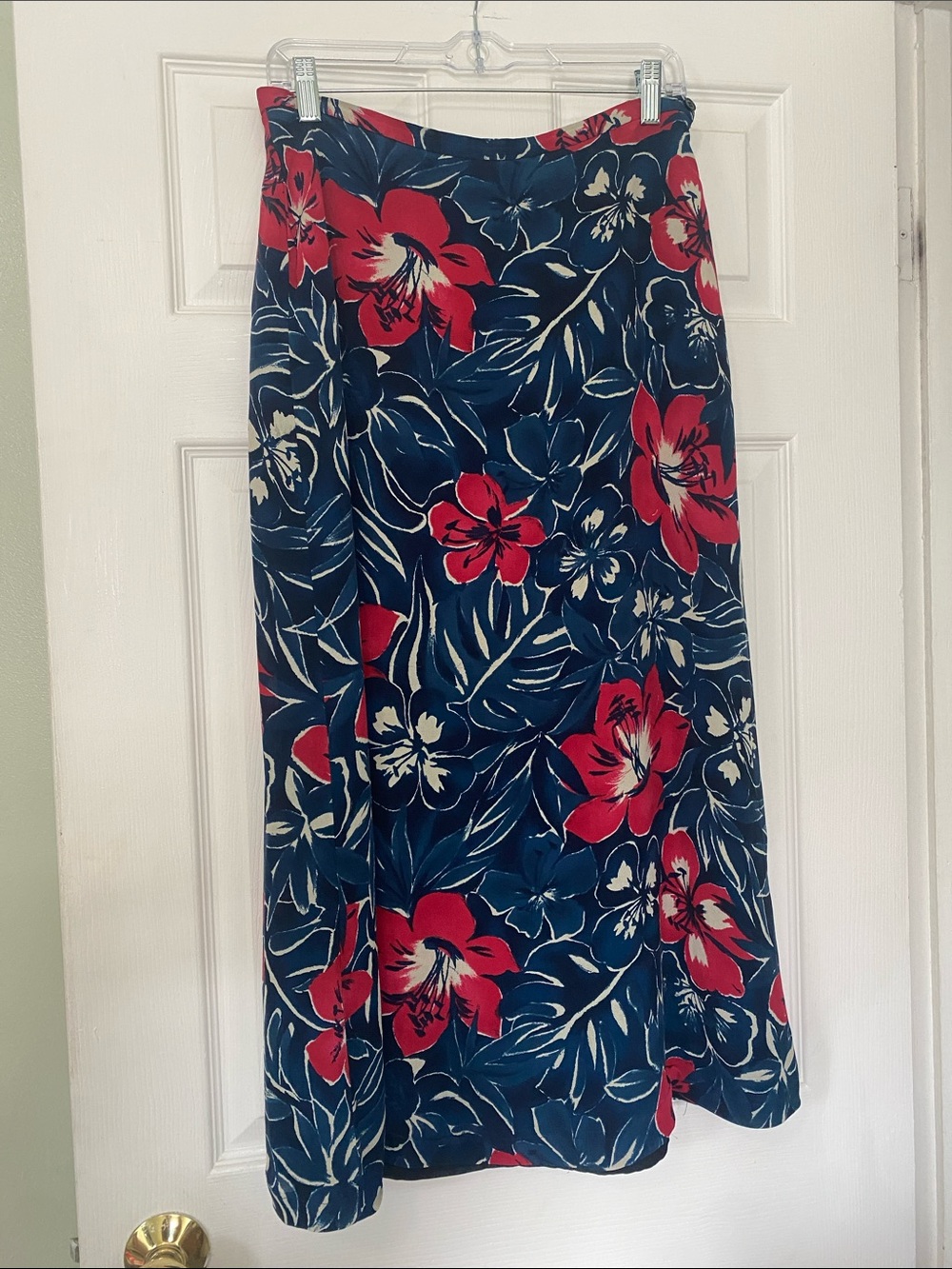 Jones New York Navy Maxi Skirt with Red and Cream Floral Print